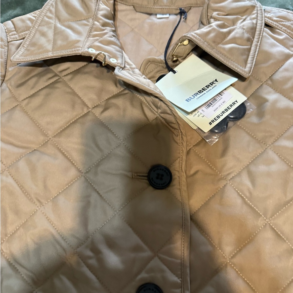New Burberry Beige Quilted Women's Puffer Jacket